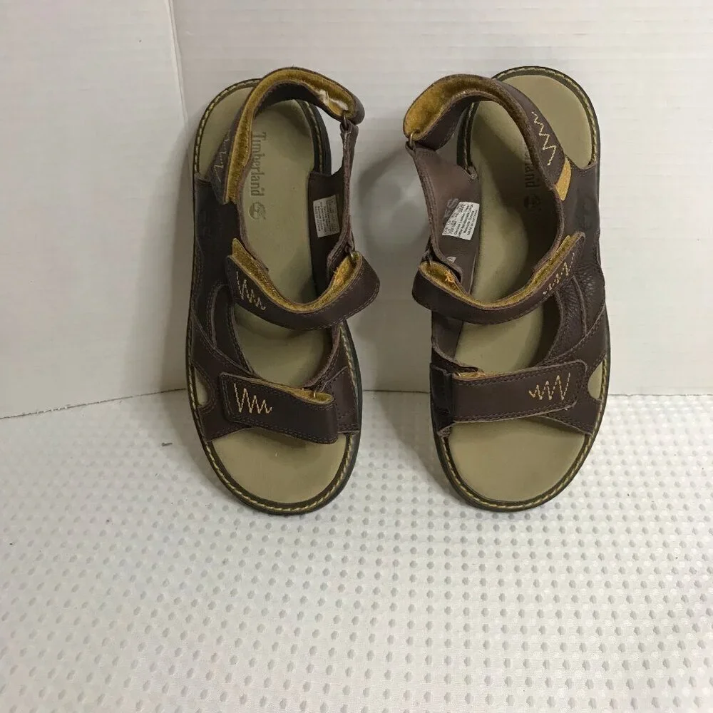 TIMBERLAND KIDS SANDAL SIZE 4 NEW